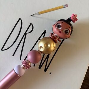 Disney Doorables: Moana: Princess Moana handmade beaded pen